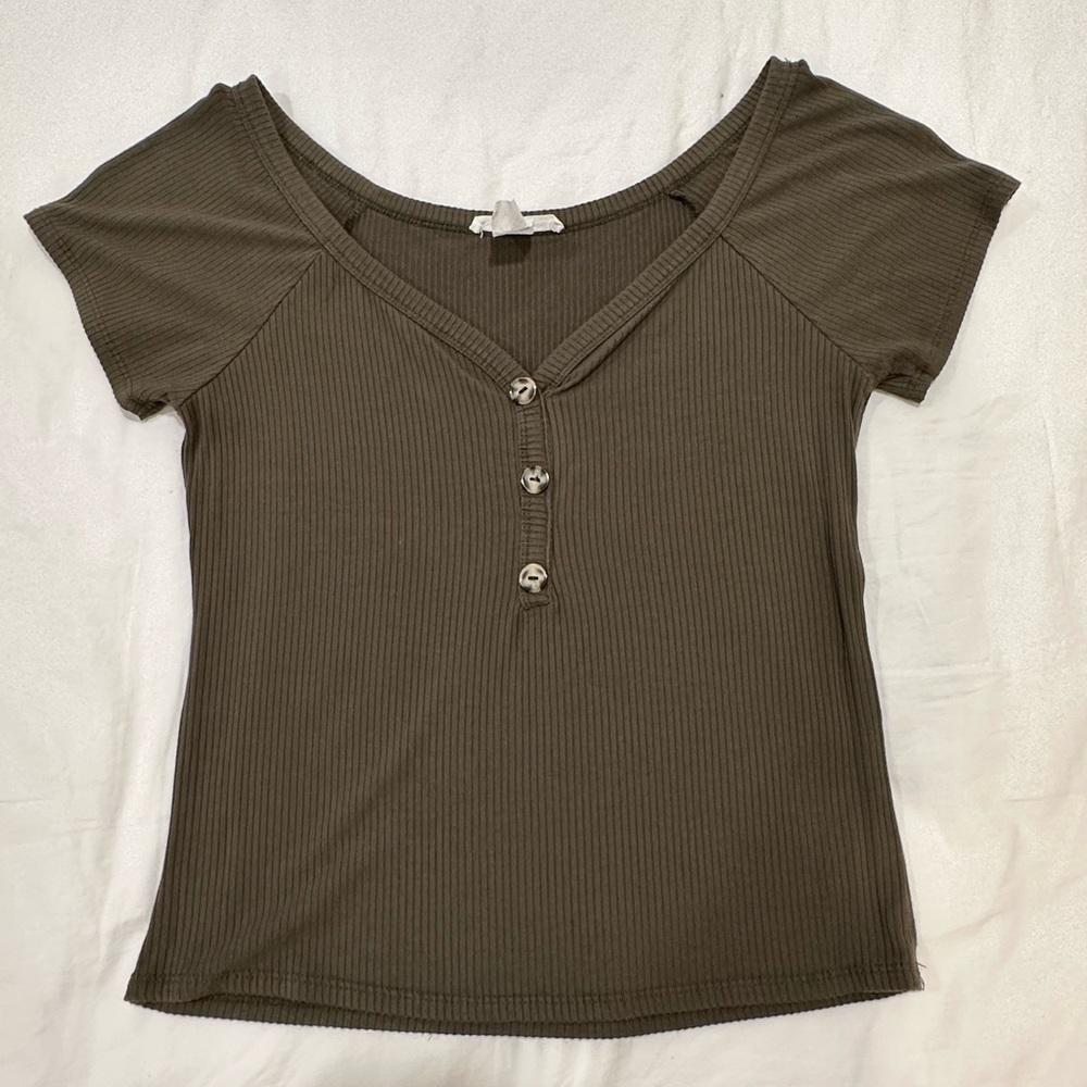 Woman’s blouse